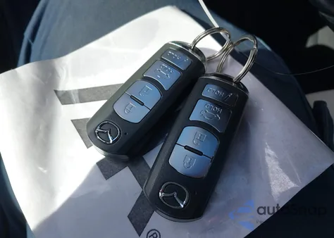 2017 Mazda Mazda6 Grand Touring из США, поврежденный, VIN JM1GL1W53H1126048